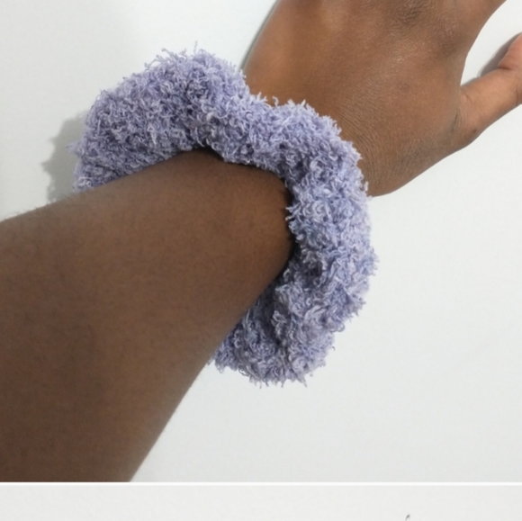 13 Scrunchies for $20! Handmade - Picture 10 of 13